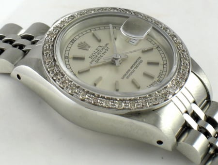 9' Side Shot of Ladies Datejust