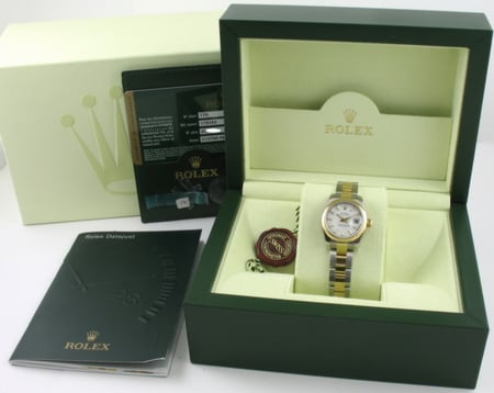 Box / Paper shot of Ladies Datejust