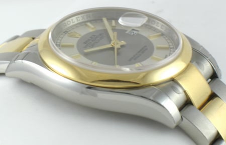 9' Side Shot of Datejust