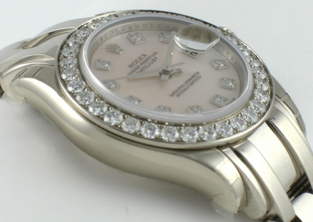 9' Side Shot of Ladies Masterpiece Datejust Pearlmaster