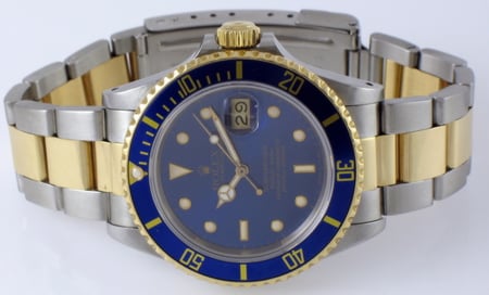 Front View of Submariner Date