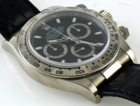 9' Side Shot of Daytona Cosmograph