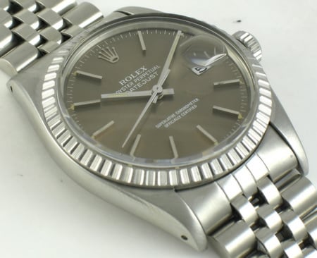 9' Side Shot of Datejust