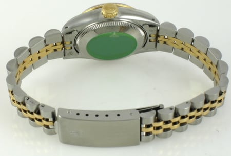 Rear / Band View of Ladies Date