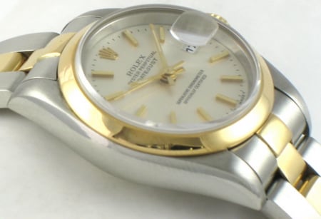 9' Side Shot of Ladies Datejust
