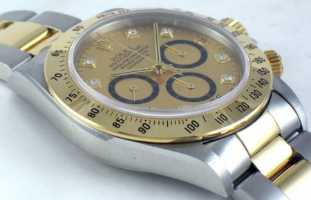 9' Side Shot of Daytona Cosmograph