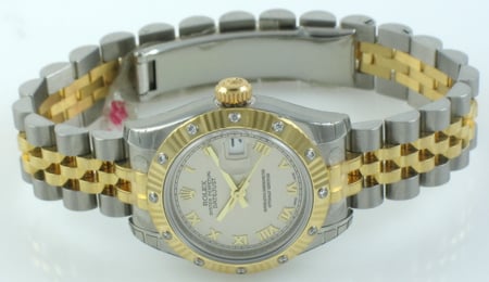 Front View of Ladies Datejust