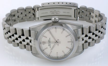 Front View of Oyster Perpetual Midsize