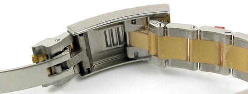 Extra Shot of Submariner Date