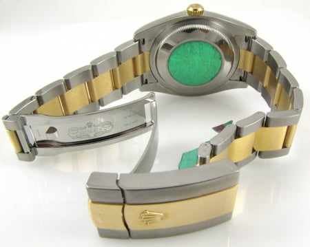 Open Clasp Shot of Datejust