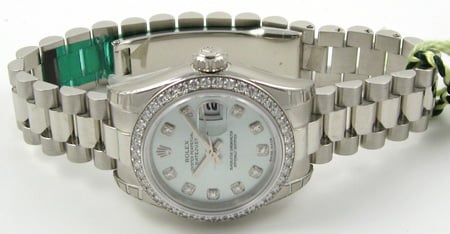 Front View of Ladies Datejust President