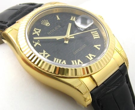 9' Side Shot of Datejust