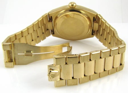 Open Clasp Shot of Oysterquartz Day-Date