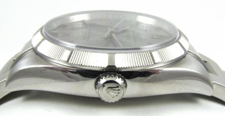 Crown Side Shot of Air-King