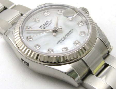 9' Side Shot of Datejust Midsize 31MM