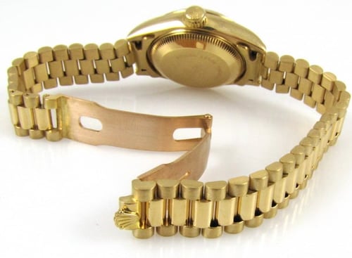 Open Clasp Shot of Ladies Datejust President