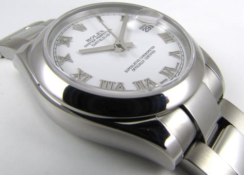 9' Side Shot of Datejust Midsize 31MM
