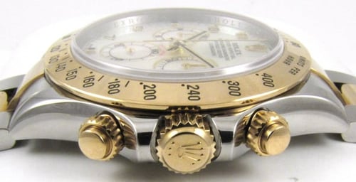 Crown Side Shot of Daytona Cosmograph