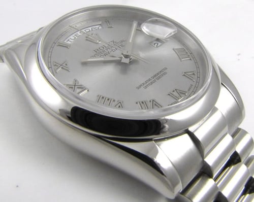 9' Side Shot of Day-Date President