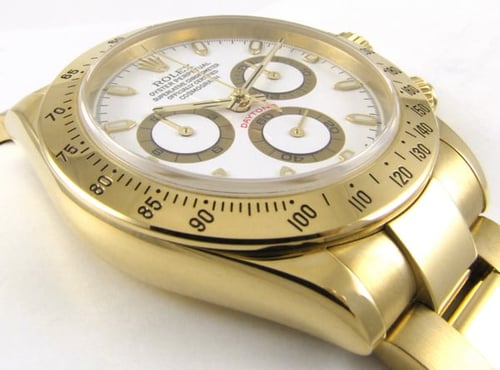 9' Side Shot of Daytona Cosmograph