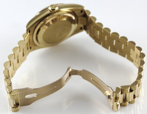Open Clasp Shot of Day-Date President