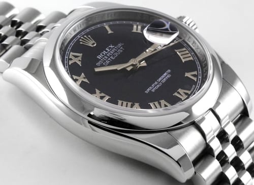9' Side Shot of Datejust