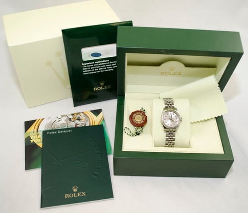 Box / Paper shot of Ladies Datejust