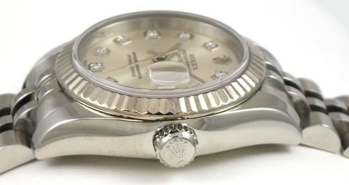 Crown Side Shot of Ladies Datejust