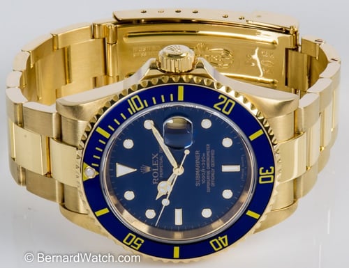 Front View of Submariner Date