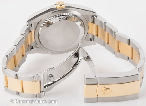 Open Clasp Shot of Datejust