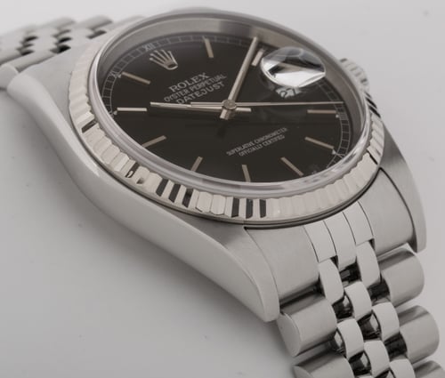 9' Side Shot of Datejust