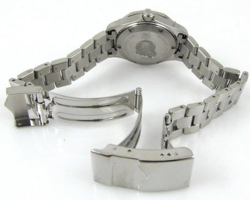 Open Clasp Shot of Ladies Aquaracer