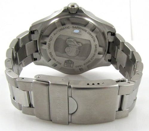 Rear / Band View of Aquaracer