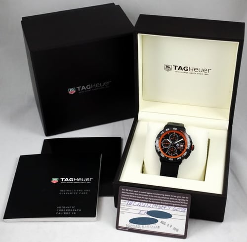 Box / Paper shot of Formula 1 Chronograph