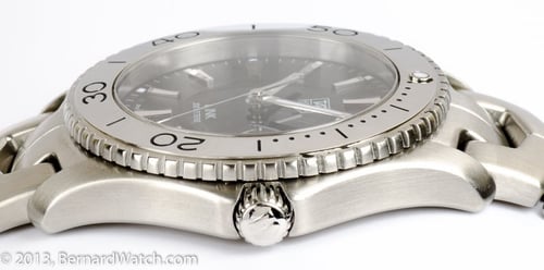Crown Side Shot of Link Diver