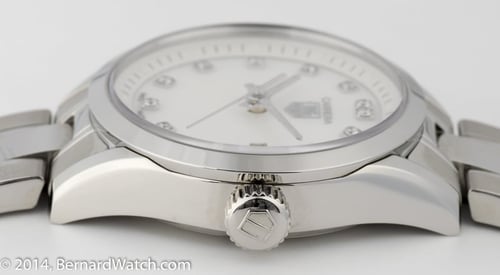 Crown Side Shot of Ladies Carrera
