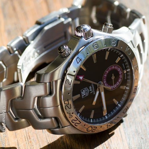 Dial Shot of Link GMT
