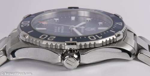 Crown Side Shot of Aquaracer