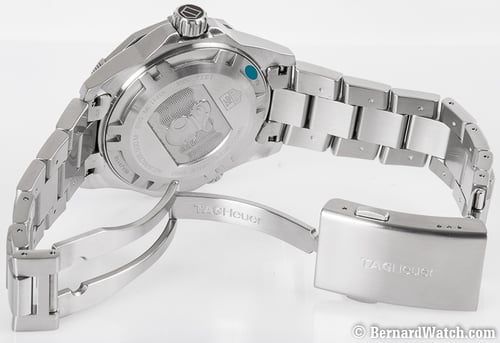Open Clasp Shot of Aquaracer 500M