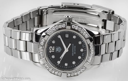 Front View of Ladies Aquaracer
