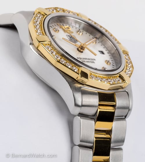 9' Side Shot of Ladies Aquaracer