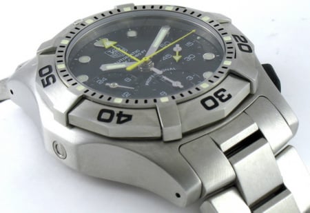 9' Side Shot of Aquagraph Chronograph