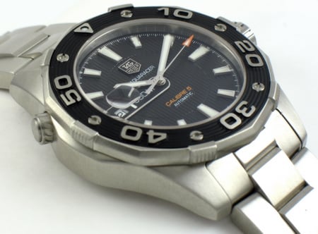 9' Side Shot of Aquaracer Automatic 500M Calibre 5