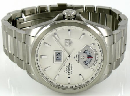 Front View of Grand Carrera GMT