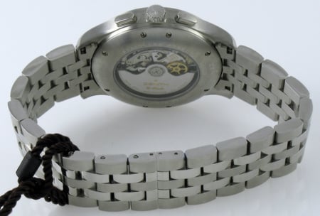 Rear / Band View of Grande Class Grande Date Chronograph