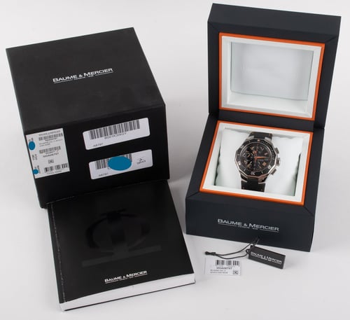 Box / Paper shot of Riviera Chronograph XXL
