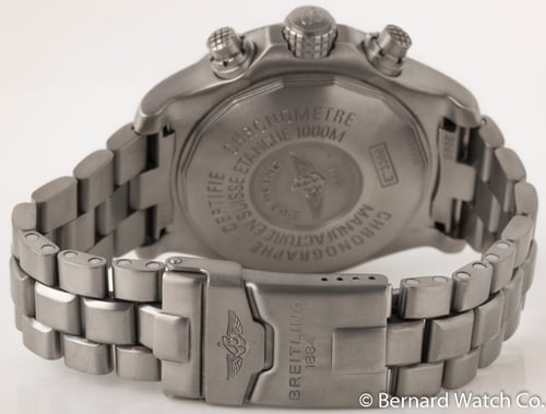 Rear / Band View of Chrono Avenger M1