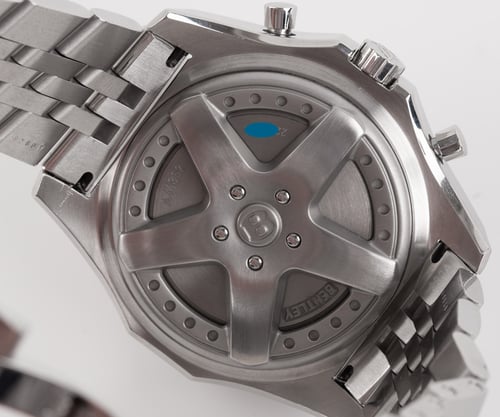Caseback of Bentley 6.75 Chronograph