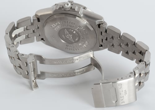 Open Clasp Shot of Headwind