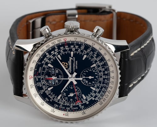 Front View of Navitimer Montbrillant Datora
